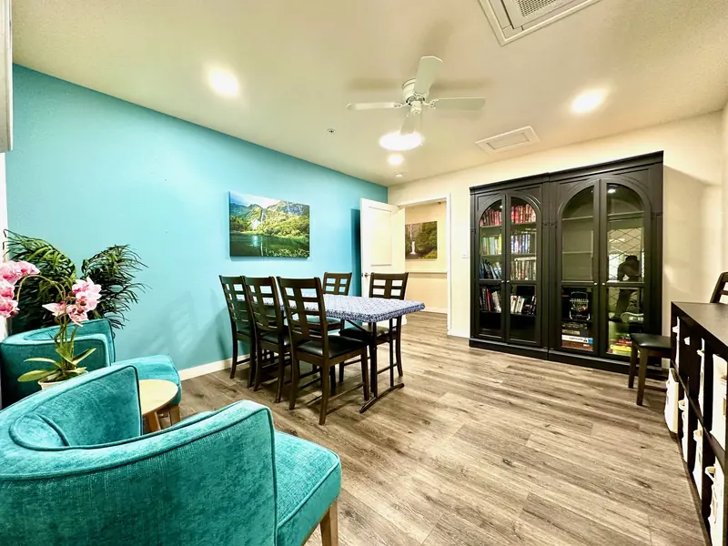Library and lounge at Fountain Assisted Living, Mesa AZ